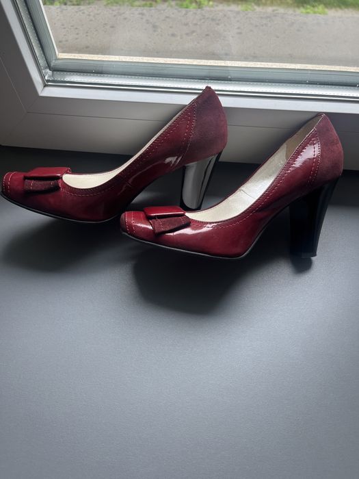 Czółenka 37 skóra lakierowana