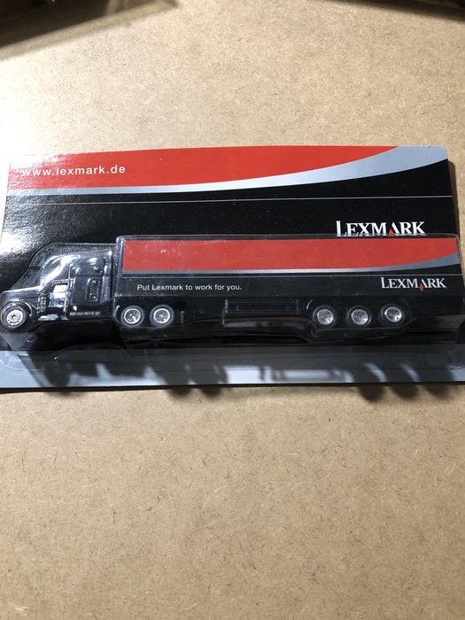 Camião miniatura da lexmark