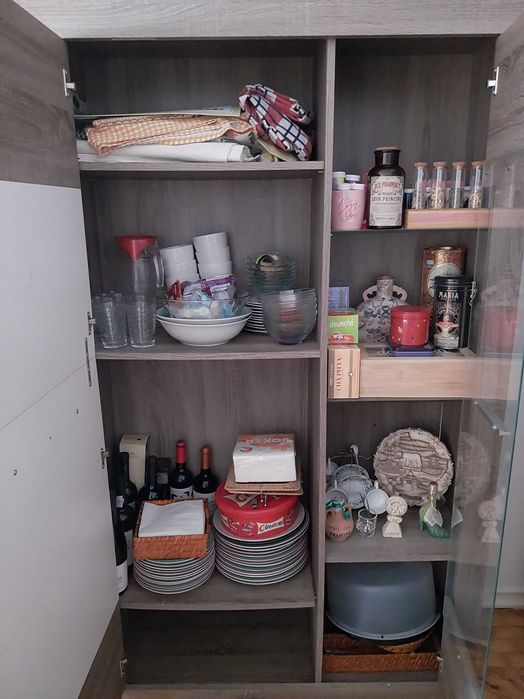 Armário apoio sala