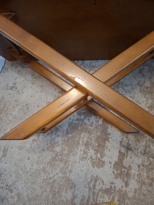 Mesa de centro em pinho