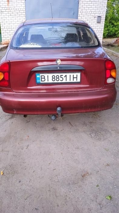 Део Сенс.