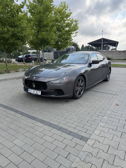 Maserati ghibli SQ4 doinwestowane