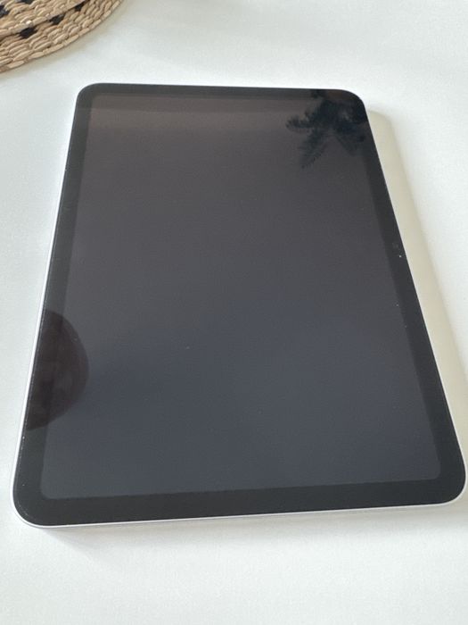 iPad (10th Generation) Wi-Fi 64GB Srebrny