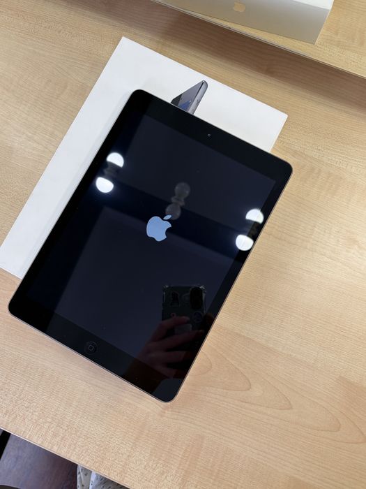 iPad Air 5 (2013)