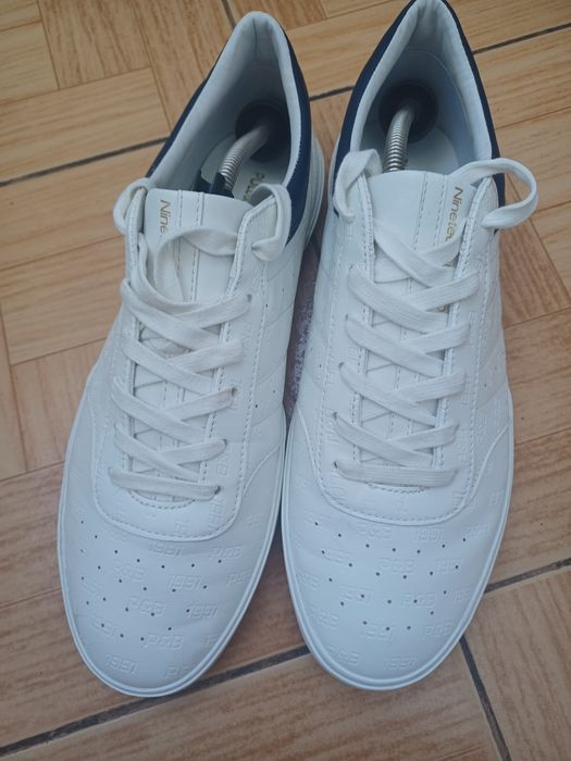 Кроссовки Pull&Bear стан нових