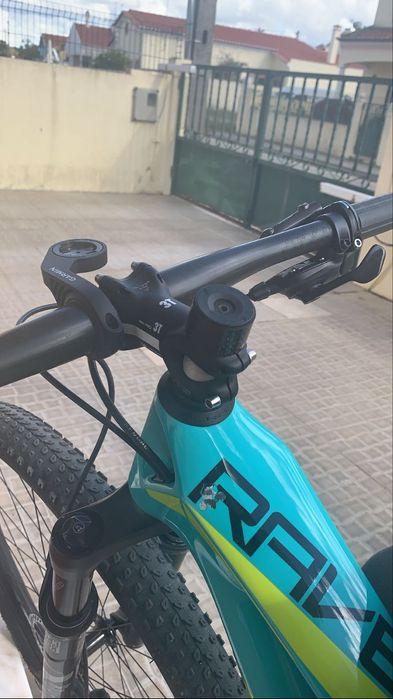 Focus Raven - tam. S