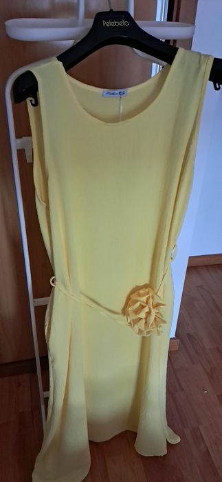 Vestido amarelo novo