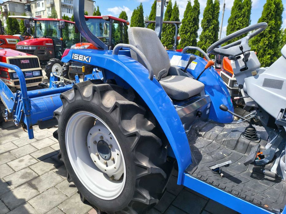 Японський мінітрактор Ісекі Iseki ATK 250