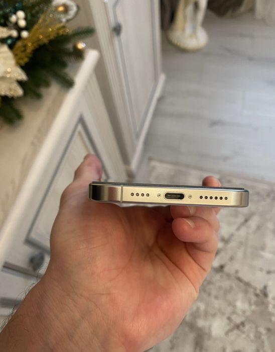 iPhone 16 Pro Max 256GB White (Bypass) Ідеальний стан