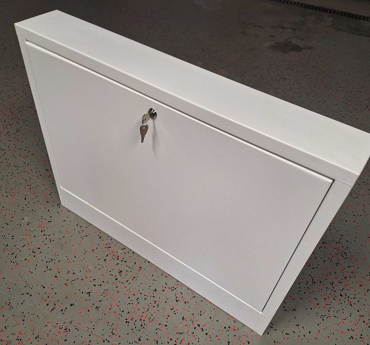 Skrzynka rozdzielacza 76,5x58x12cm