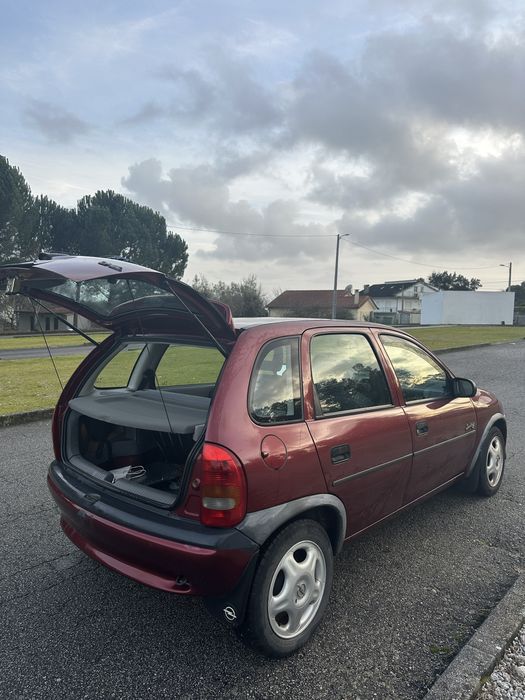 Opel corsa B  1.2 Gasolina