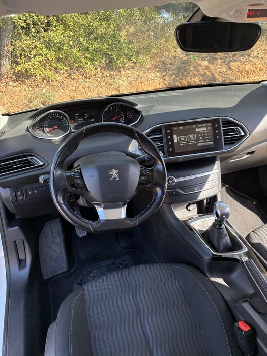Peugeot 308 1.6 120cv