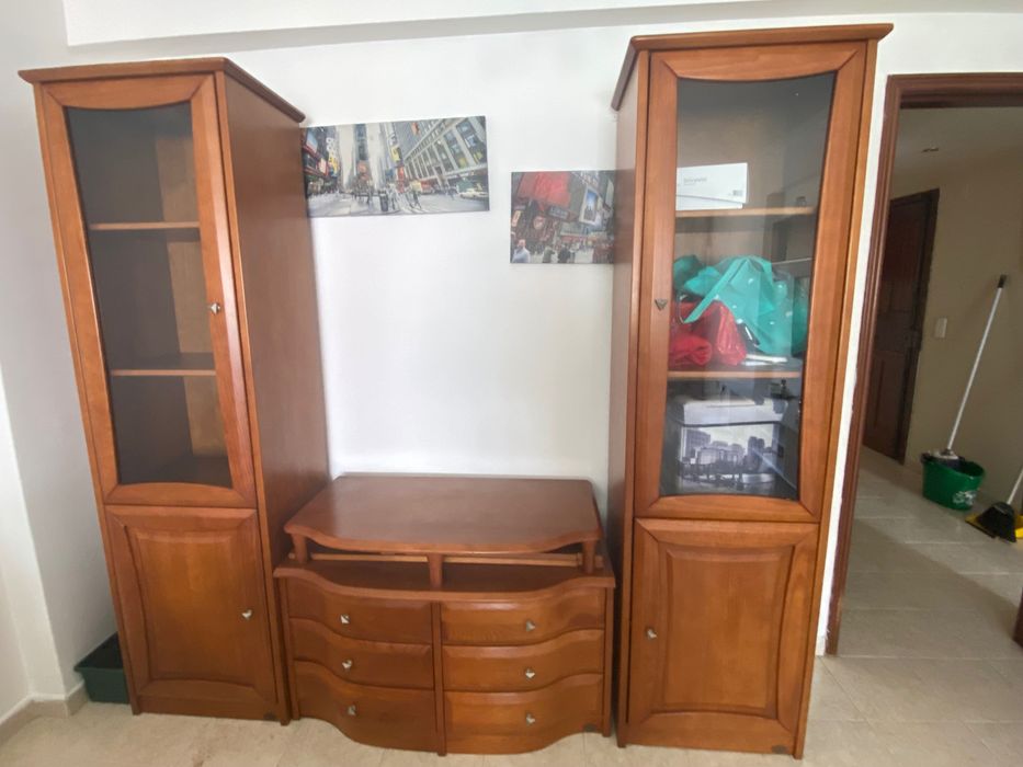 Moveis de sala com mesa de jantar