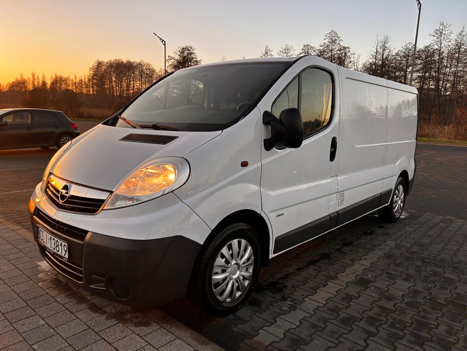 Opel Vivaro 2,0 Long Super Stan!!!