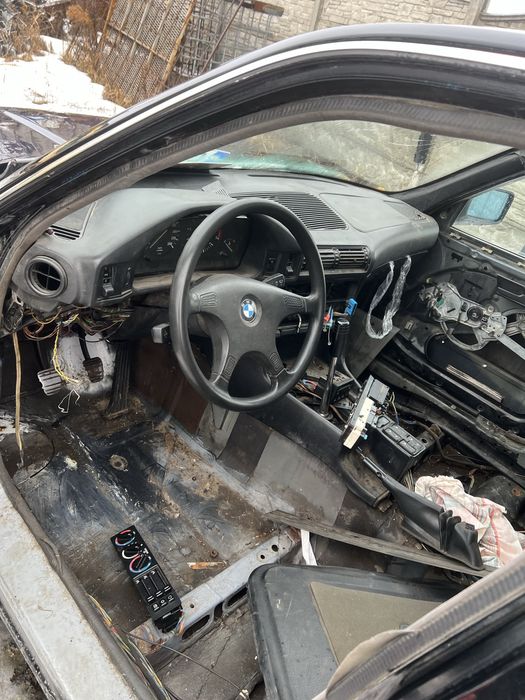 Продам кузов е 34 . 525 i