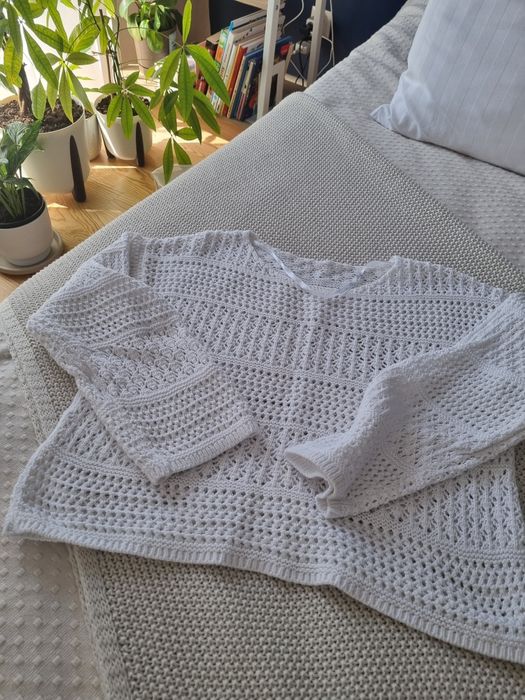 Ażurowa bawełniana bluzka