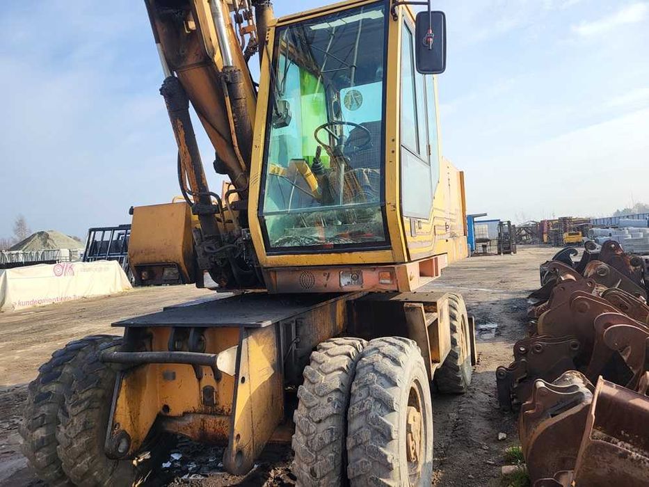 Koparka kołowa Case 888 uszkodzony silnik