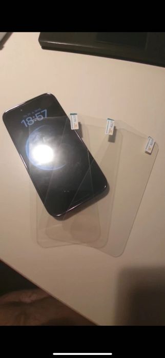 захисне скло на iPhone 14 Pro Max на екран 6,7