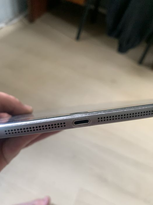 Планшет iPad air2