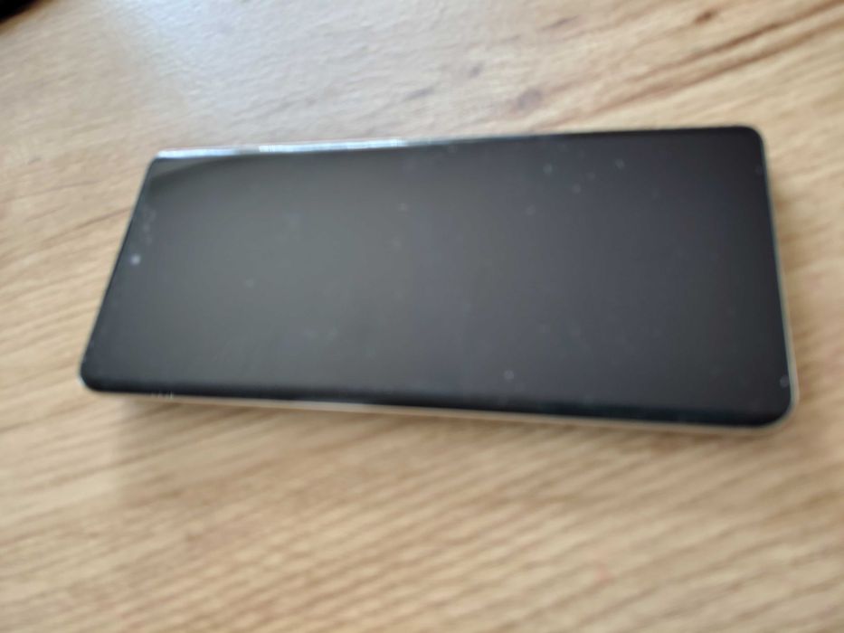 Telefon realme 12 pro+