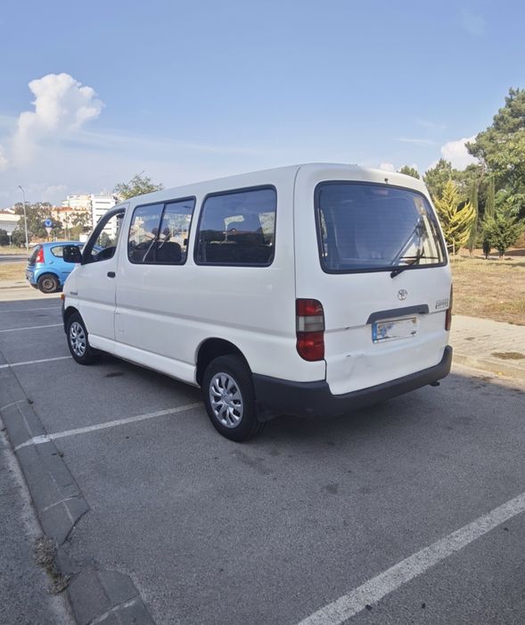 Toyota Hiace 2.4d 9 lugares