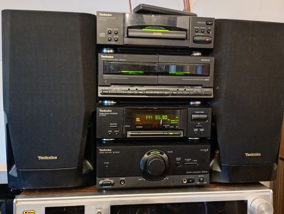 Mała wieża Technics st-ch540