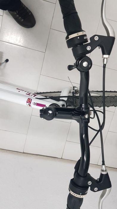 Bicicleta de menina Rockrider 5.0