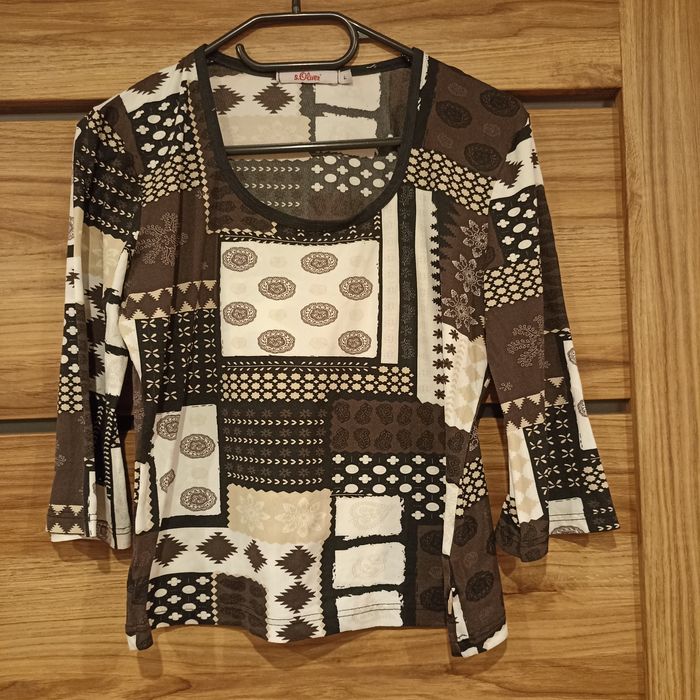 Bluzka we wzory z rękawem 3/4