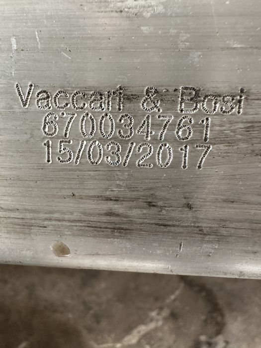 Maserati Levante wozek sanki przod Idealne