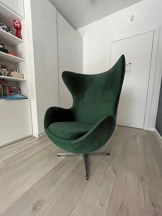 Fotel Egg zielony welur