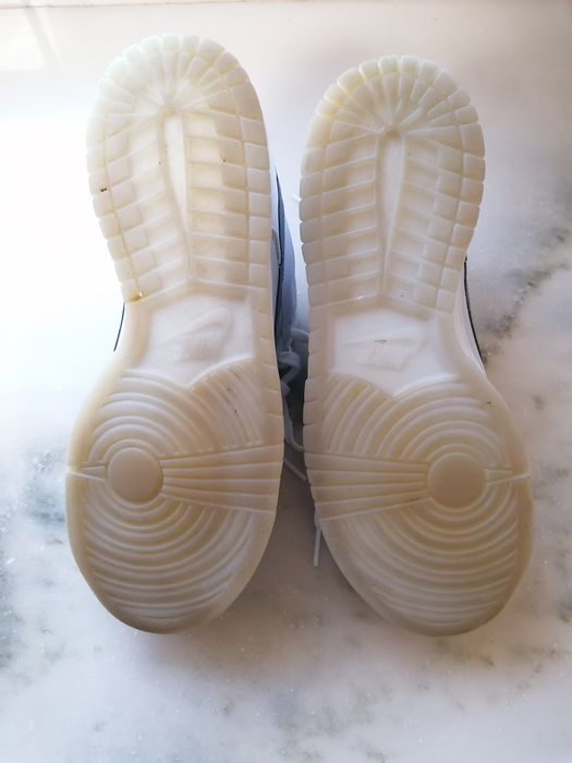 Sapatilhas Nike usadas