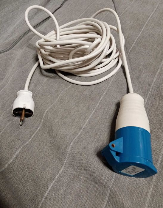 przedłużacz kempingowy - gniazdo CEE 3P 16A + kabel 8,5 m - darmowa dostawa