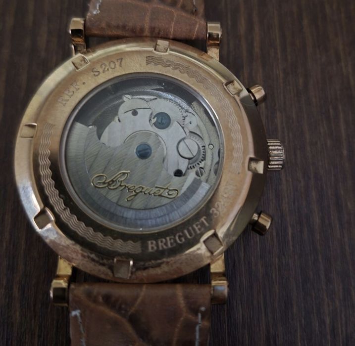 Механічний годинник Breguet