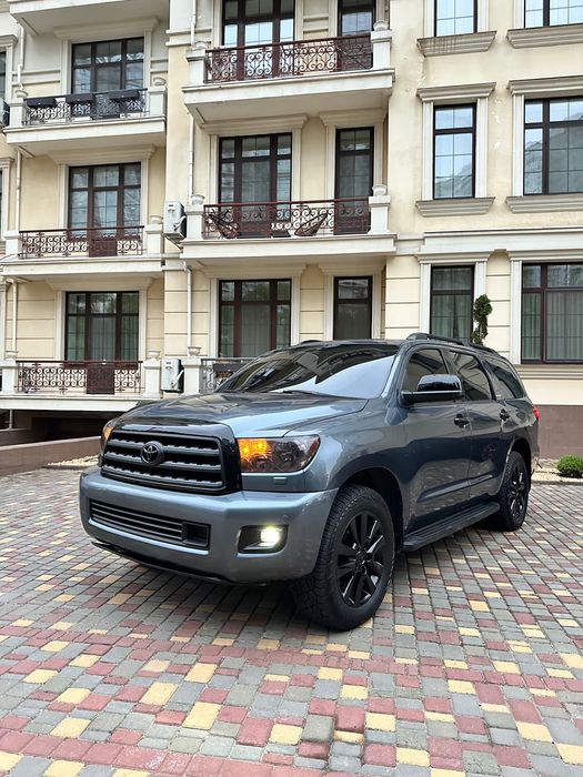 Toyota Sequoia Platinum