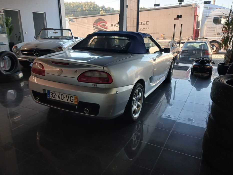MG TF 1.8 "Cool Blue" SE (2003) – Com Hardtop + Capota Lona