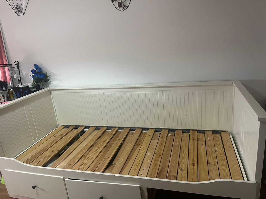 Cama de solteiro[a]/Casal com Gavetas e Estrado Extensível