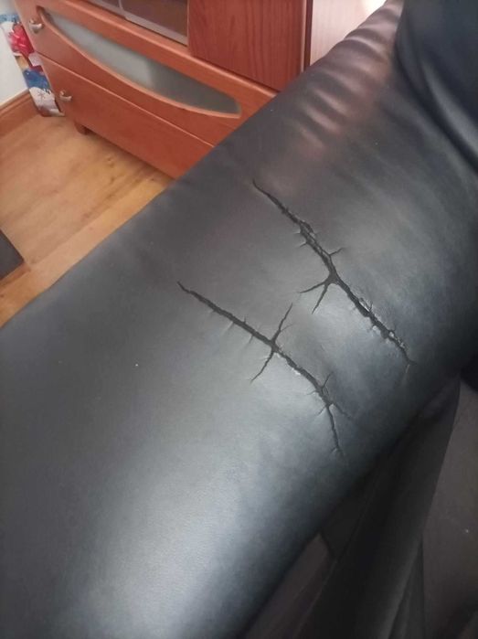 Sofás 2 lugares c/ cama solteiro - 100€ os dois