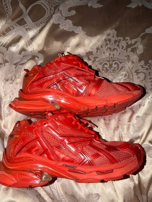 balenciaga runner legit