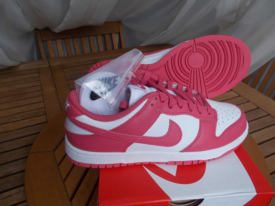 (r. 39 -25 cm) Nike Dunk Low Archeo Pink DD1503,-111 Dunk Panda