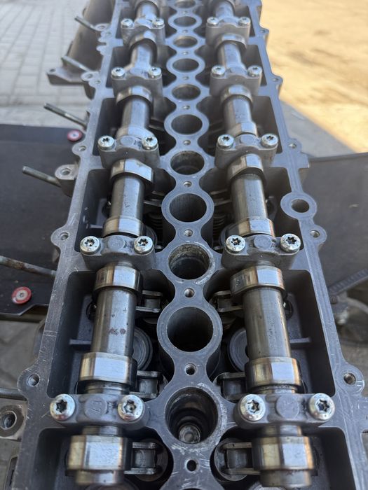 Sprzedam po regeneracji, nieużywaną głowicę do silnika BMW M57 306D4