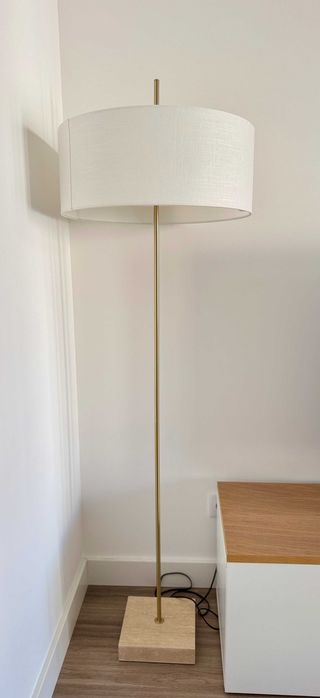Candeeiro de pé Ikea NOVO