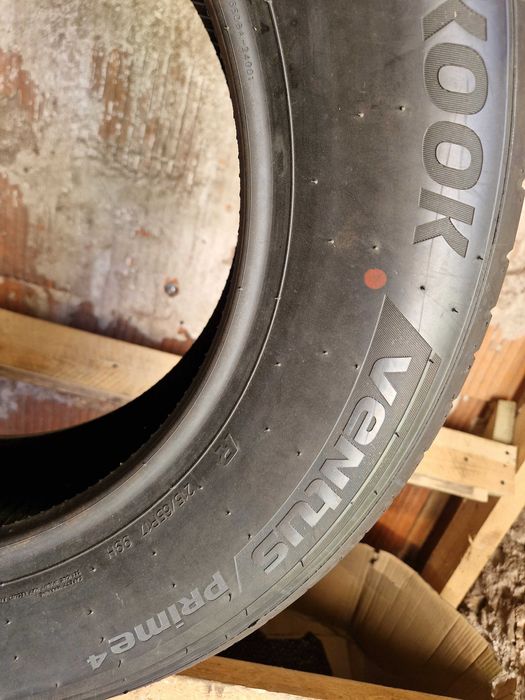 215/65 R17 Hankkok Ventus Prime-- 4 jak nowe