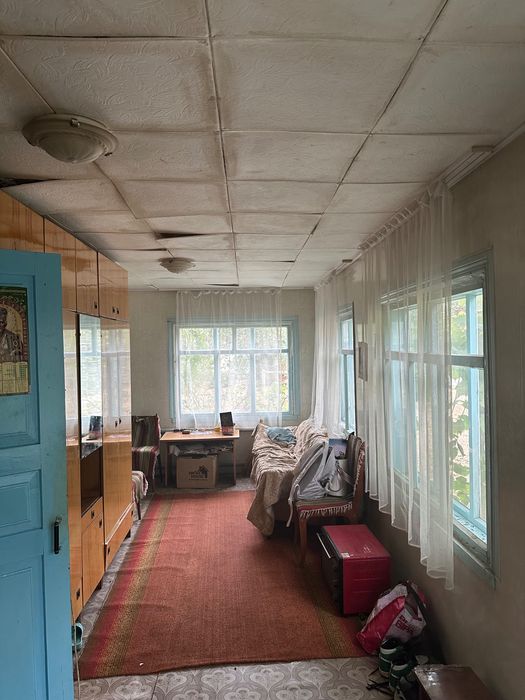 Продаж будинку з великою територією поряд з лісом с. Чорнявка