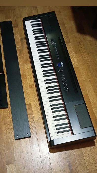SDP-3 STAGE PIANO Gear4music + Stand