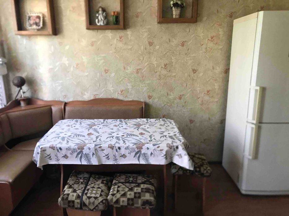 Здам 2-кім квартиру м. Ірпінь вул. Покровська район 8 лінії, поверх 2, є газ, ТОРГ