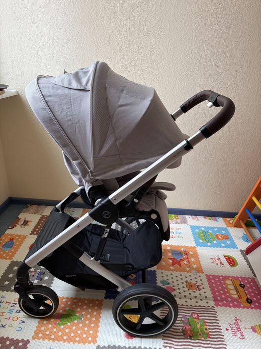 Cybex Balios S Lux прогулянкова
