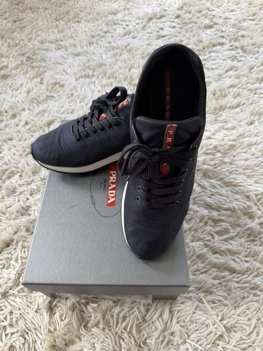 Чоловіче взуття Prada