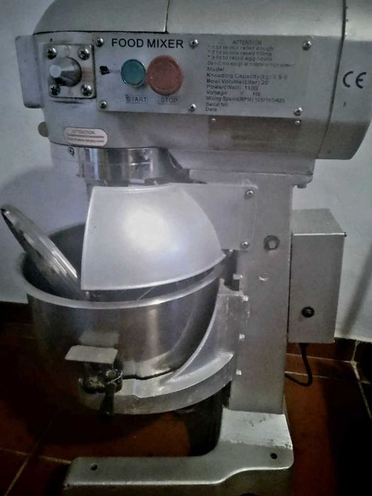 Equipamento de cozinha industrial