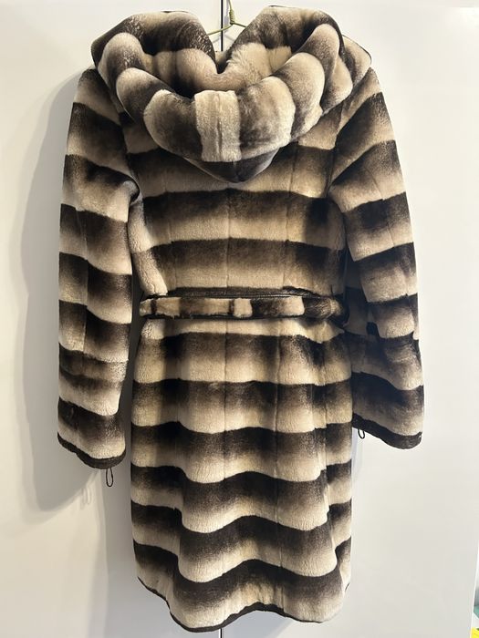 Шуба мутонова натуральна