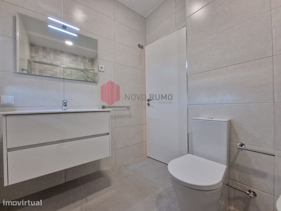 Apartamento T4 para arrendar.